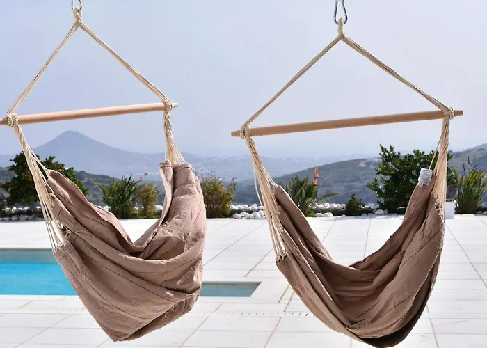 Paros Full Moon * Kostos