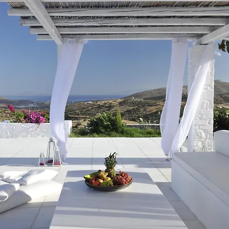 Paros Full Moon Villa
