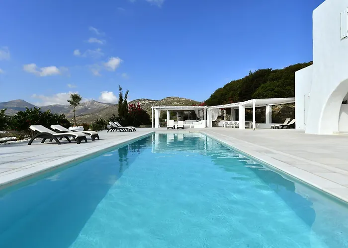 Paros Full Moon Villa *