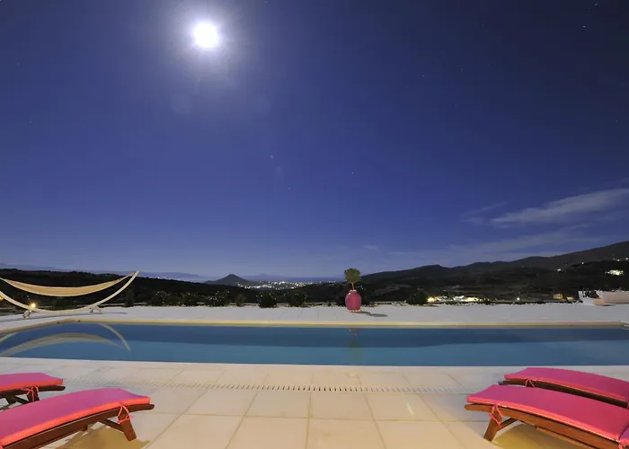 Villa Paros Full Moon