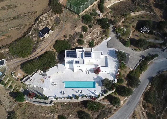 Paros Full Moon Villa Kostos