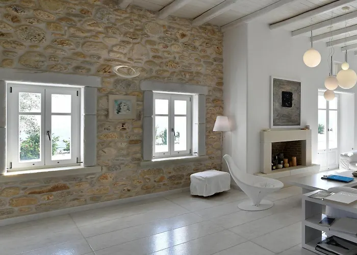 Paros Full Moon Villa